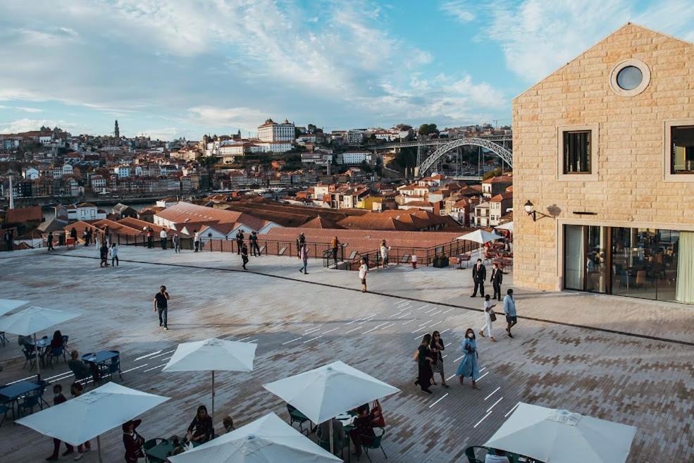 Oporto Wine Cellars Flat With Terrace Apartment Vila Nova de Gaia Bagian luar foto