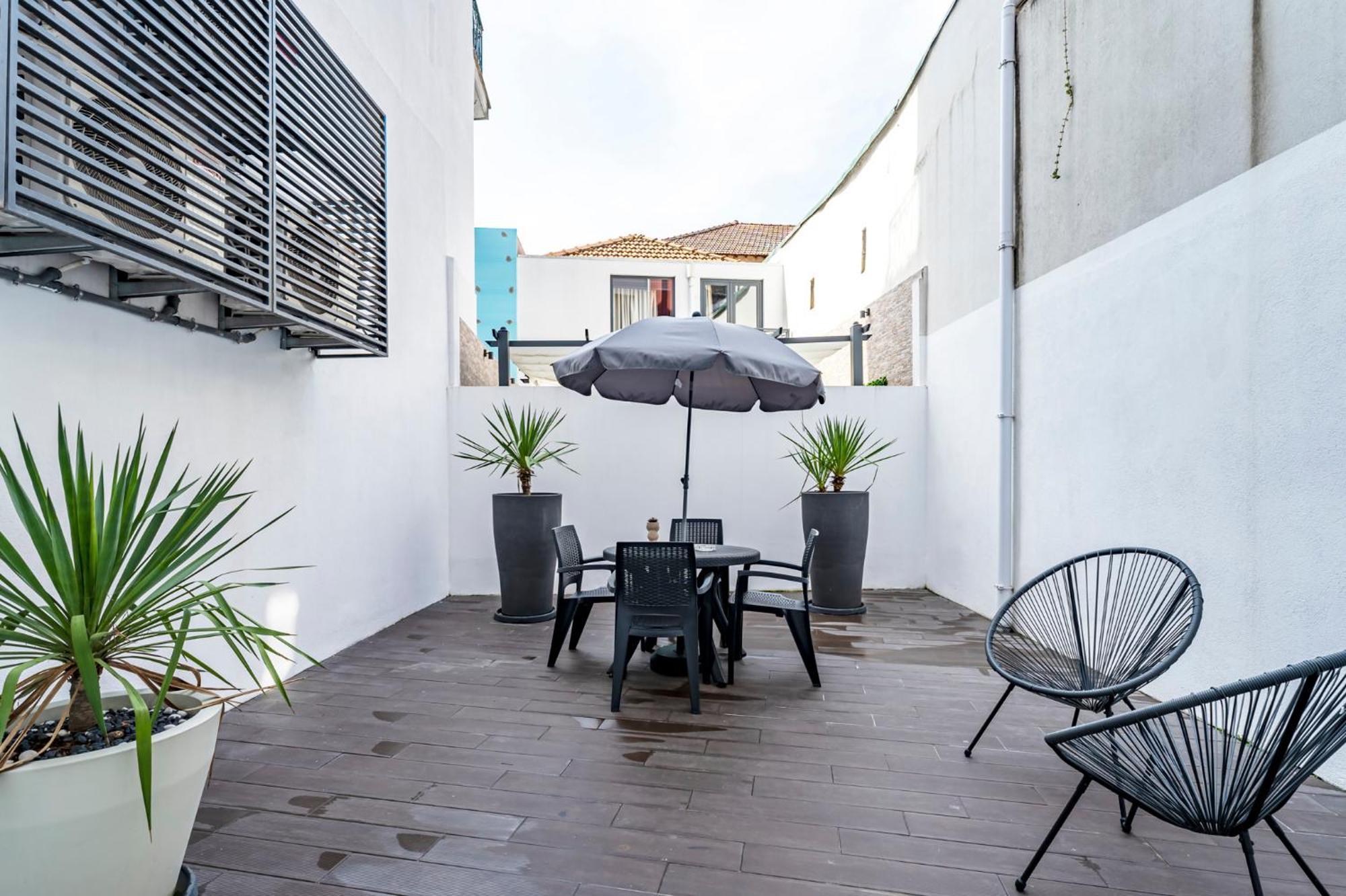 Oporto Wine Cellars Flat With Terrace Apartment Vila Nova de Gaia Bagian luar foto